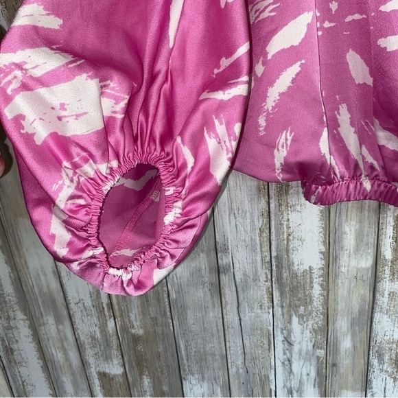 Pants Store Tyche Pink Satin Blouse - Picture 5 of 7